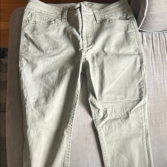 Women’s Denim Jeans - Picture 1 of 5